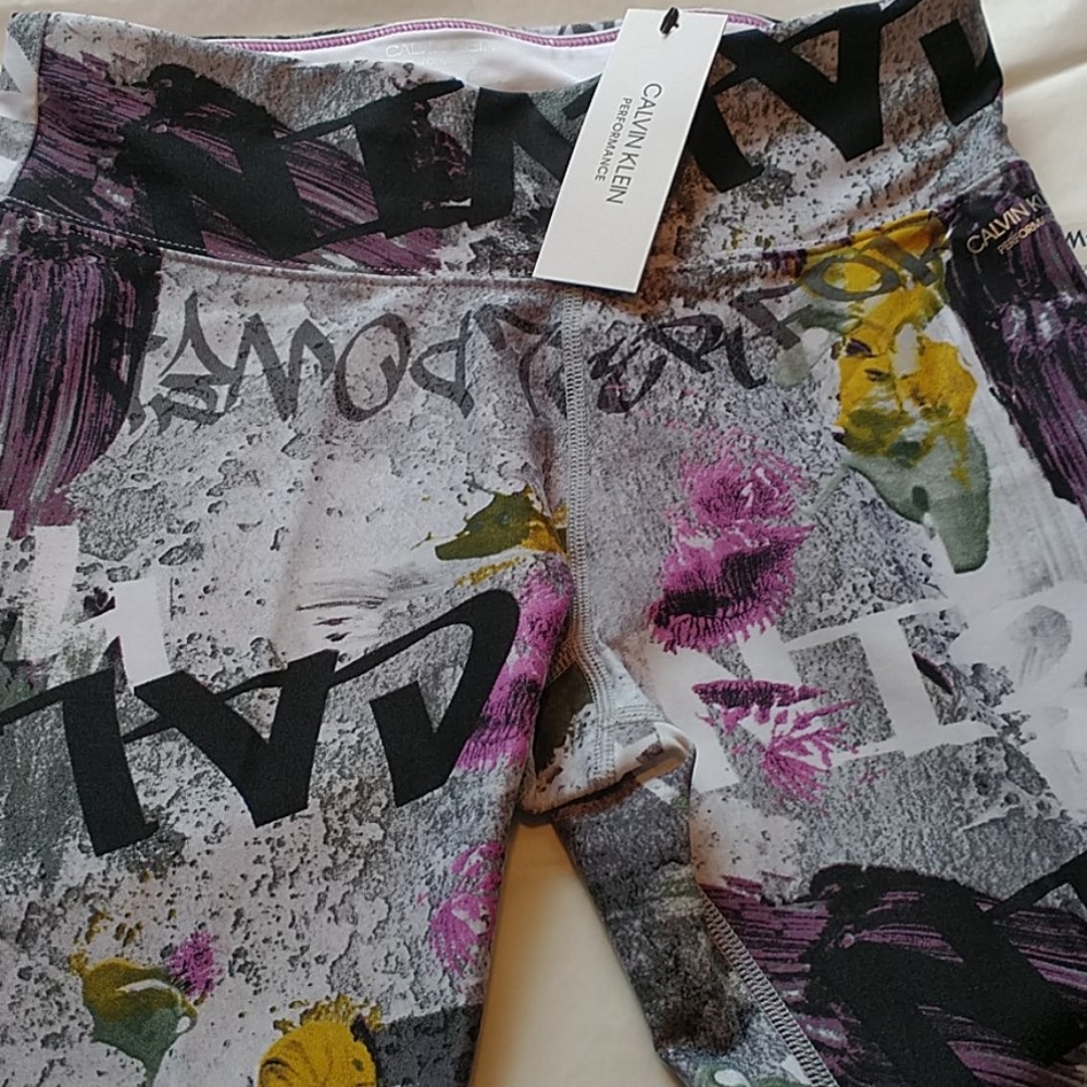 NWT Calvin Klein performance leggings